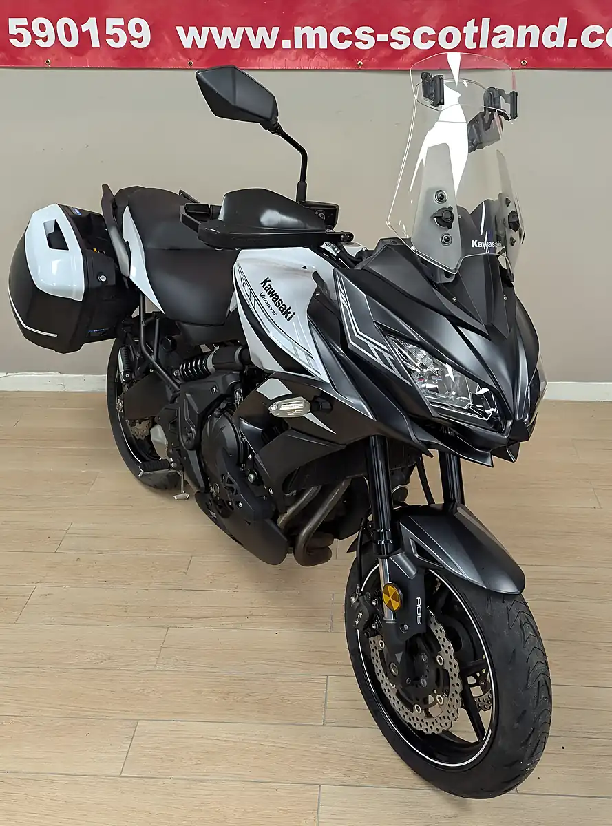Used 2020 Kawasaki Versys 650 Adventure White - Interior and Exterior details 7