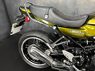 Used 2020 Kawasaki Z900 RS Modern Classic Green - Interior and Exterior details 7