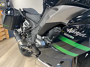 Used 2020 Kawasaki Zx1002 Klfa - Interior and Exterior details 11