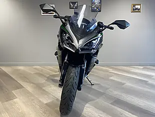 Used 2020 Kawasaki Zx1002 Klfa - Interior and Exterior details 7