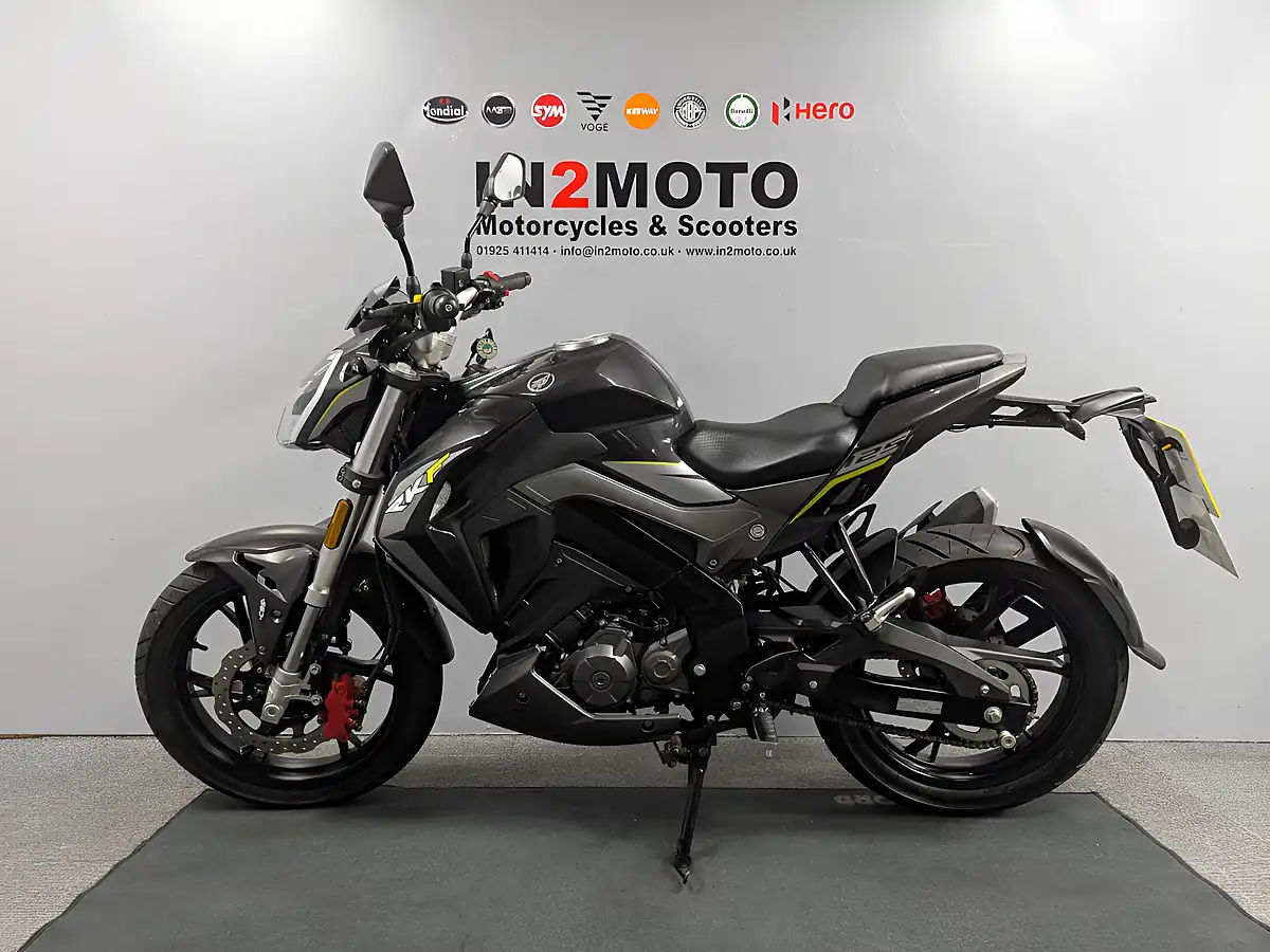 Used 2020 Keeway Rkf 125 Black - Interior and Exterior details 10