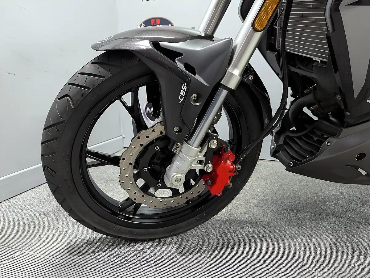 Used 2020 Keeway Rkf 125 Black - Interior and Exterior details 14