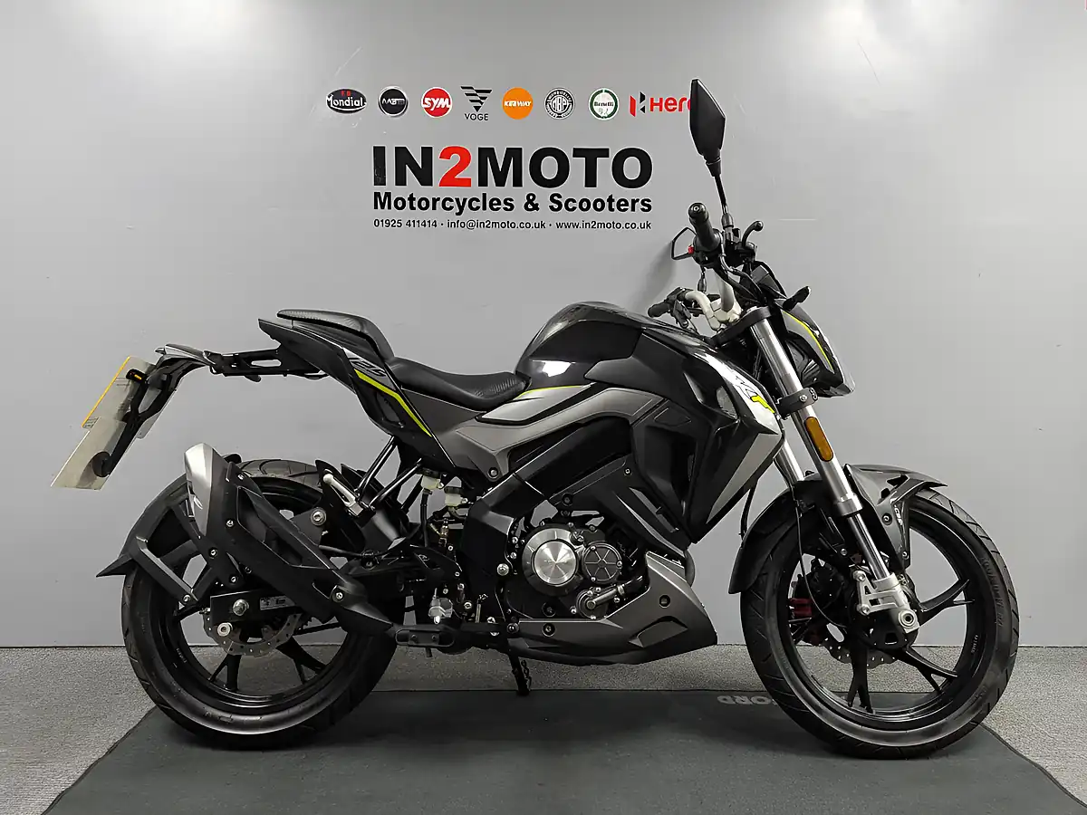Used 2020 Keeway Rkf 125 Black - Interior and Exterior details 2