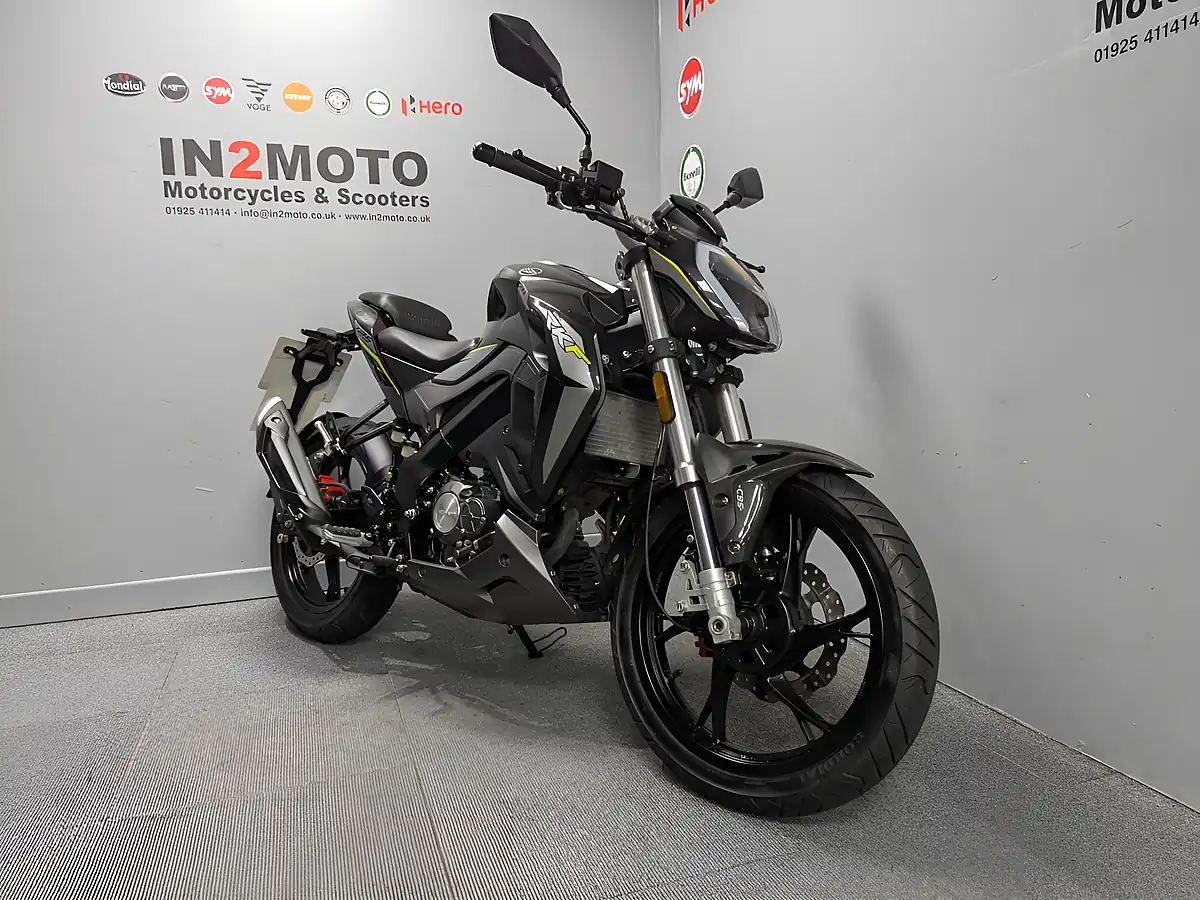 Used 2020 Keeway Rkf 125 Black - Interior and Exterior details 3