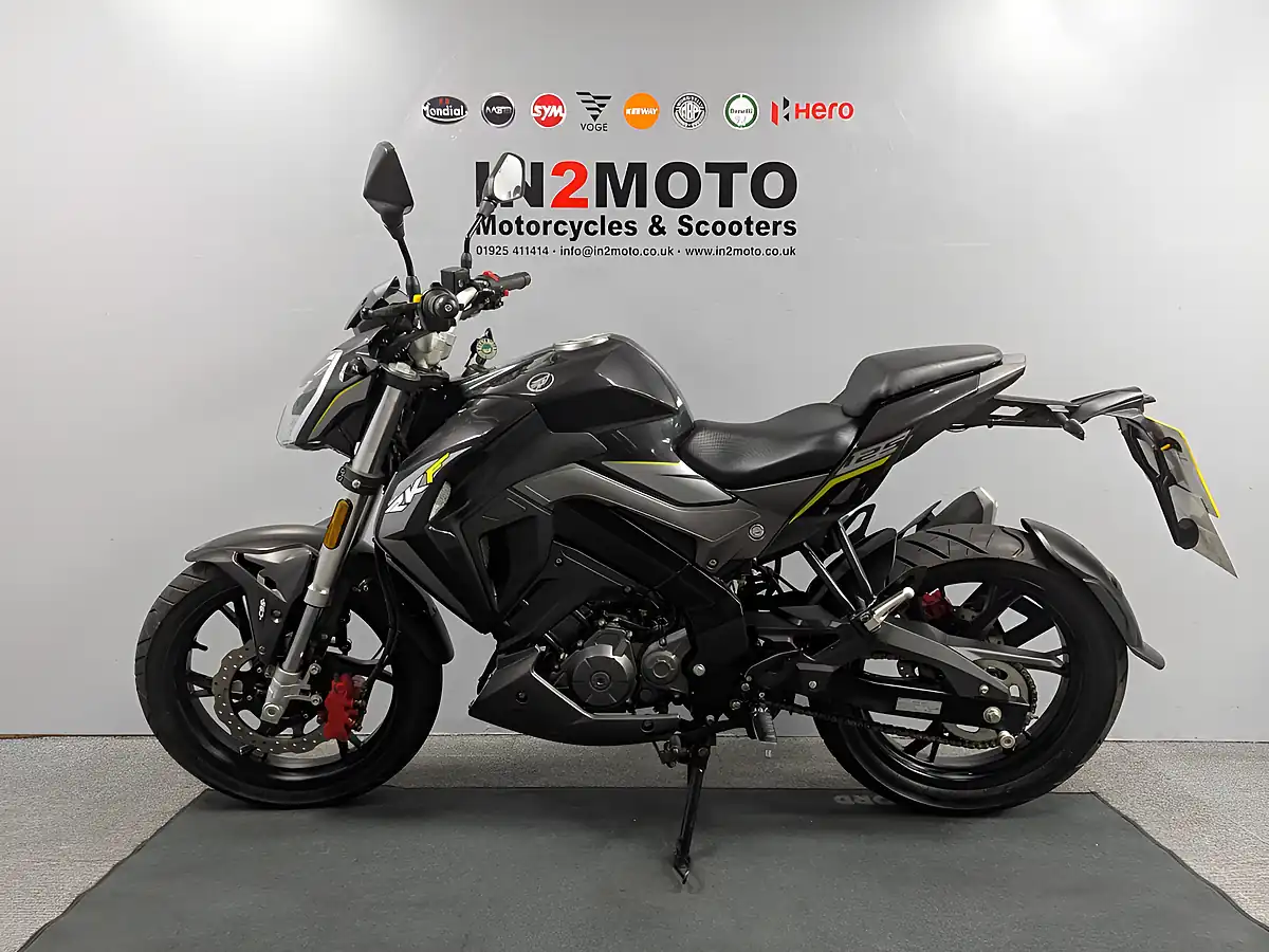 Used 2020 Keeway Rkf 125 Black - Interior and Exterior details 10