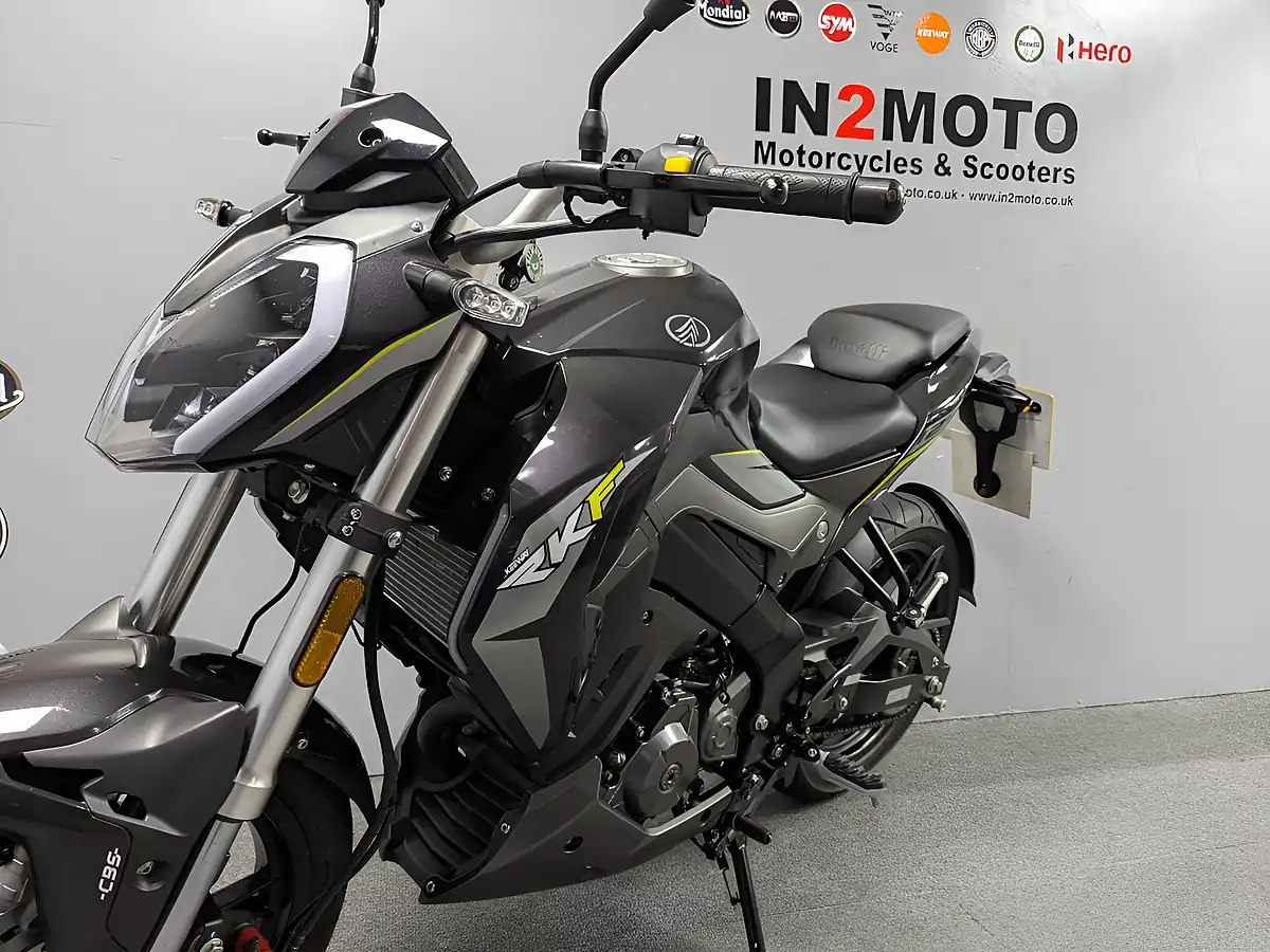 Used 2020 Keeway Rkf 125 Black - Interior and Exterior details 12