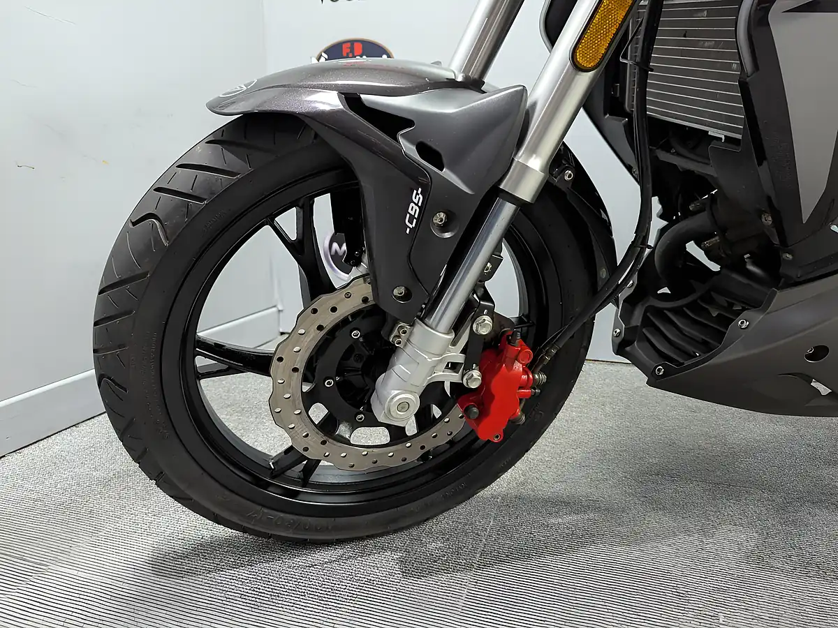 Used 2020 Keeway Rkf 125 Black - Interior and Exterior details 14