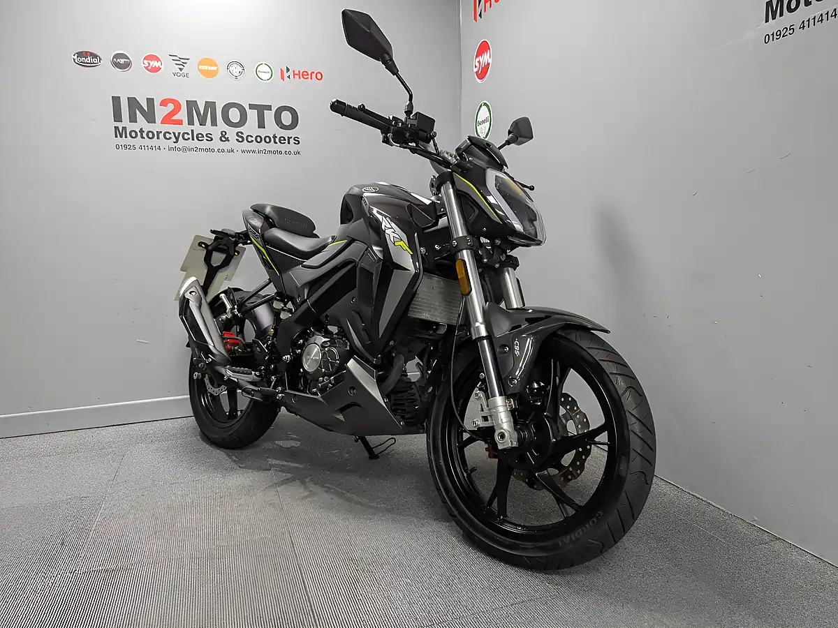 Used 2020 Keeway Rkf 125 Black - Interior and Exterior details 3