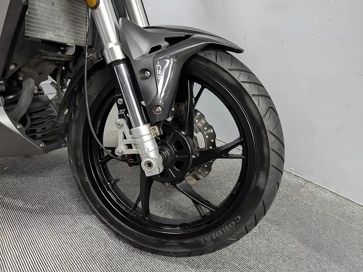 Used 2020 Keeway Rkf 125 Black - Interior and Exterior details 6