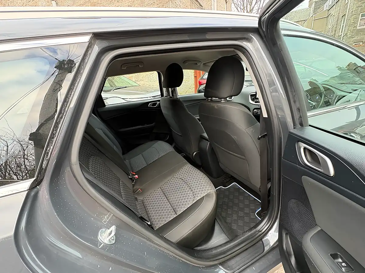 Used 2020 Kia Ceed 2 Nav Sportswagon Grey - Interior and Exterior details 12