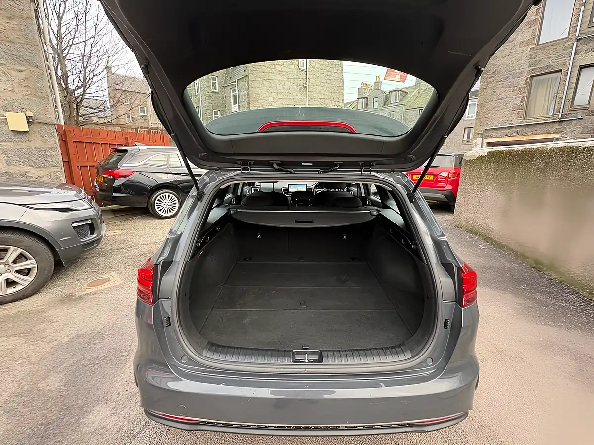 Used 2020 Kia Ceed 2 Nav Sportswagon Grey - Interior and Exterior details 7