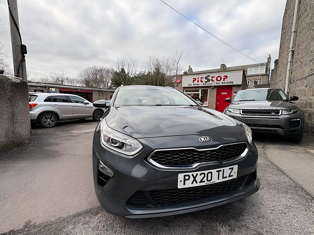 Used 2020 Kia Ceed 2 Nav Sportswagon Grey - Interior and Exterior details 9