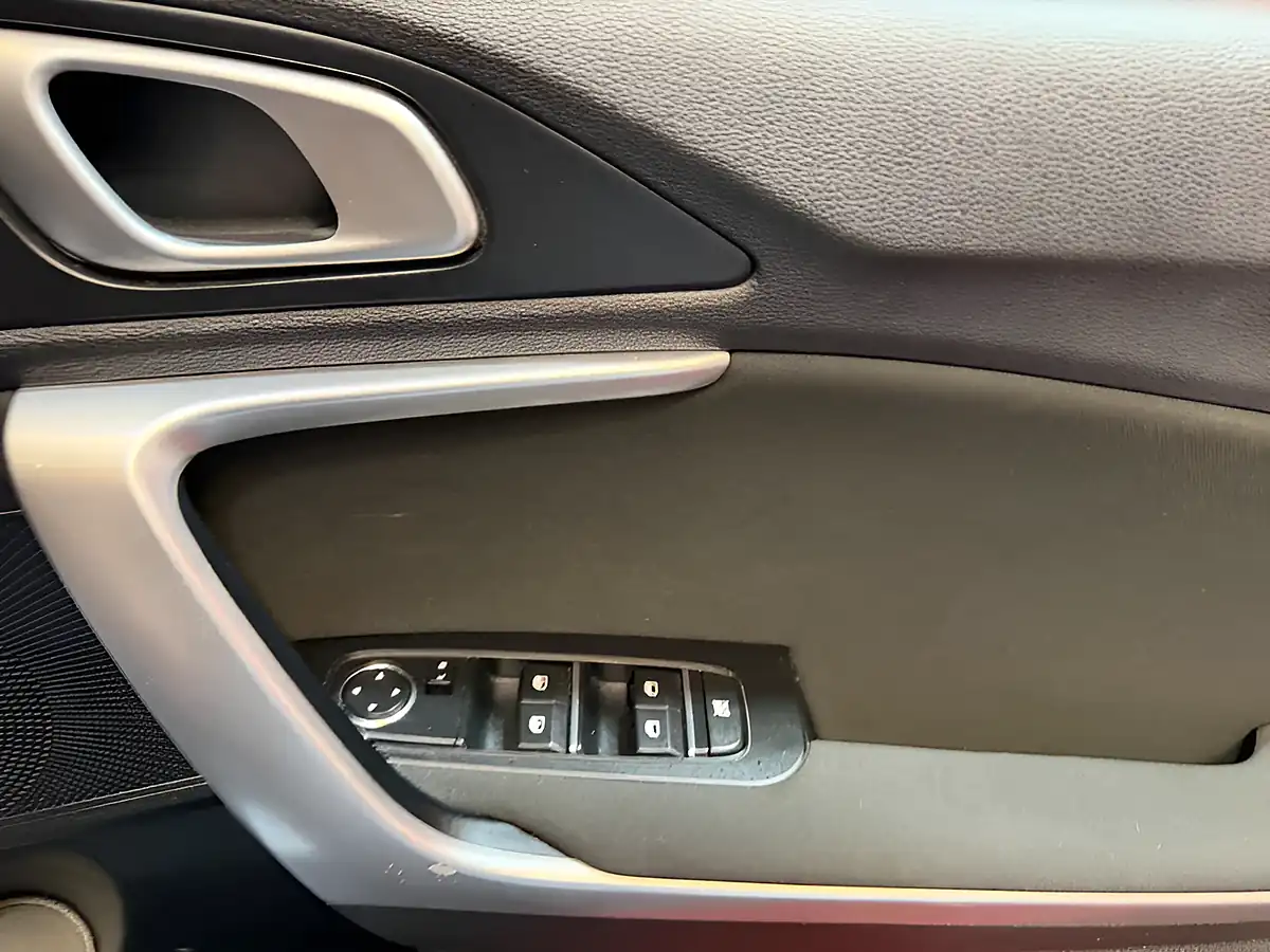Used 2020 Kia Ceed 2 Nav Sportswagon White - Interior and Exterior details 14