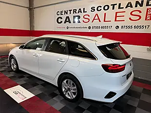 Used 2020 Kia Ceed 2 Nav Sportswagon White - Interior and Exterior details 9