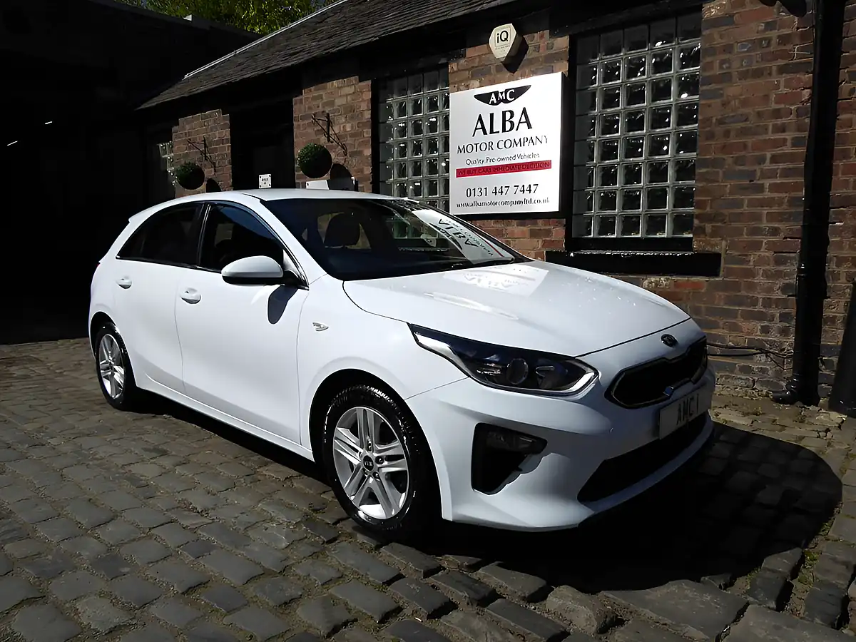 Used 2020 Kia Ceed Eco 2 White - Front View