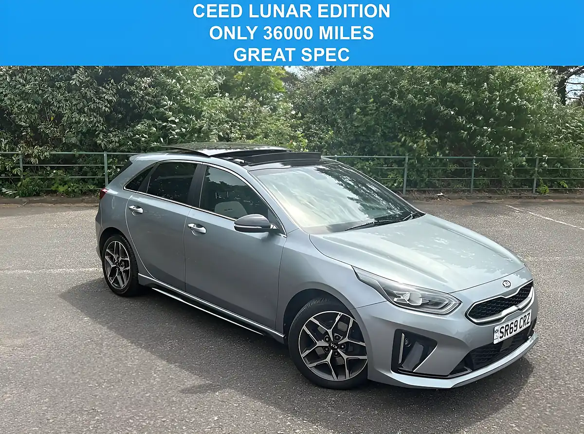 Used 2020 Kia Ceed GT-Line Lunar Edition Silver - Front View