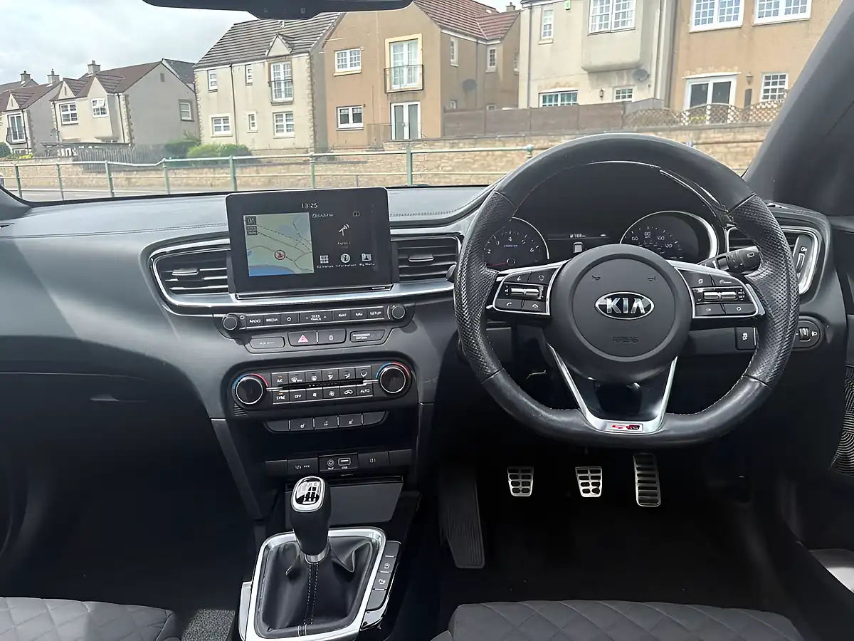 Used 2020 Kia Ceed GT-Line Lunar Edition Silver - Interior and Exterior details 15