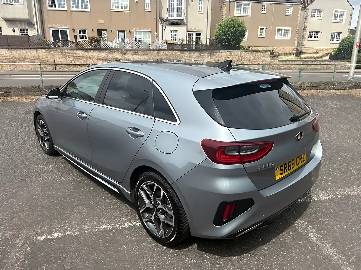 Used 2020 Kia Ceed GT-Line Lunar Edition Silver - Interior and Exterior details 18