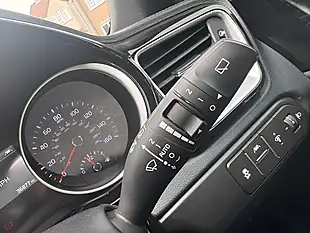 Used 2020 Kia Ceed GT-Line Lunar Edition Silver - Interior and Exterior details 6