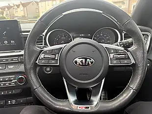 Used 2020 Kia Ceed GT-Line Lunar Edition Silver - Interior and Exterior details 8