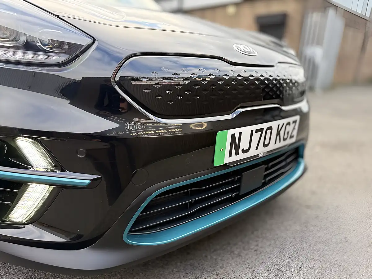 Used 2020 Kia Niro 4 Black - Interior and Exterior details 19