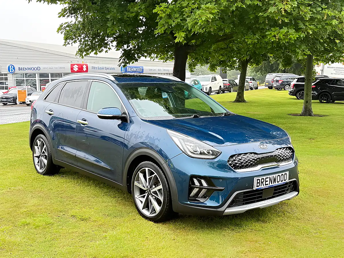 Used 2020 Kia Niro 4 Blue - Front View