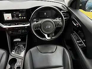 Used 2020 Kia Niro 4 Blue - Interior and Exterior details 10