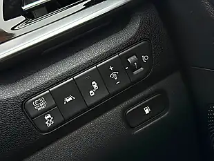 Used 2020 Kia Niro 4 Blue - Interior and Exterior details 19