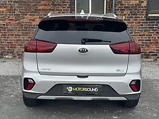 Used 2020 Kia Niro 4 Silver - Interior and Exterior details 5