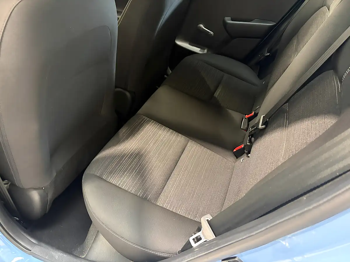 Used 2020 Kia Picanto 1 Blue - Interior and Exterior details 8