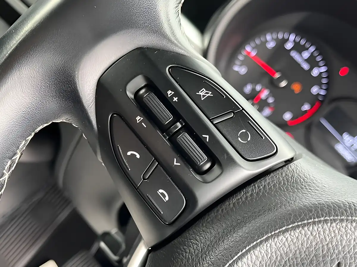 Used 2020 Kia Picanto 2 Blue - Interior and Exterior details 16