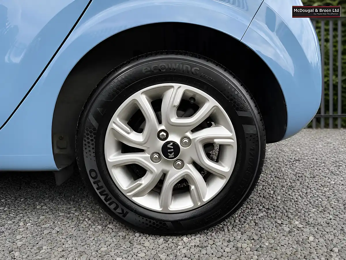 Used 2020 Kia Picanto 2 Blue - Interior and Exterior details 19