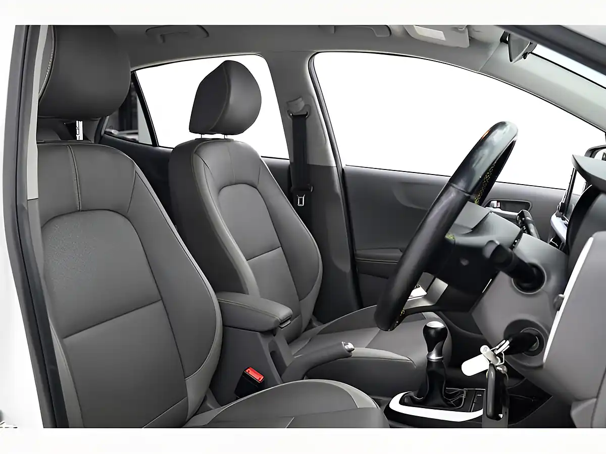 Used 2020 Kia Picanto X-Line White - Interior and Exterior details 12