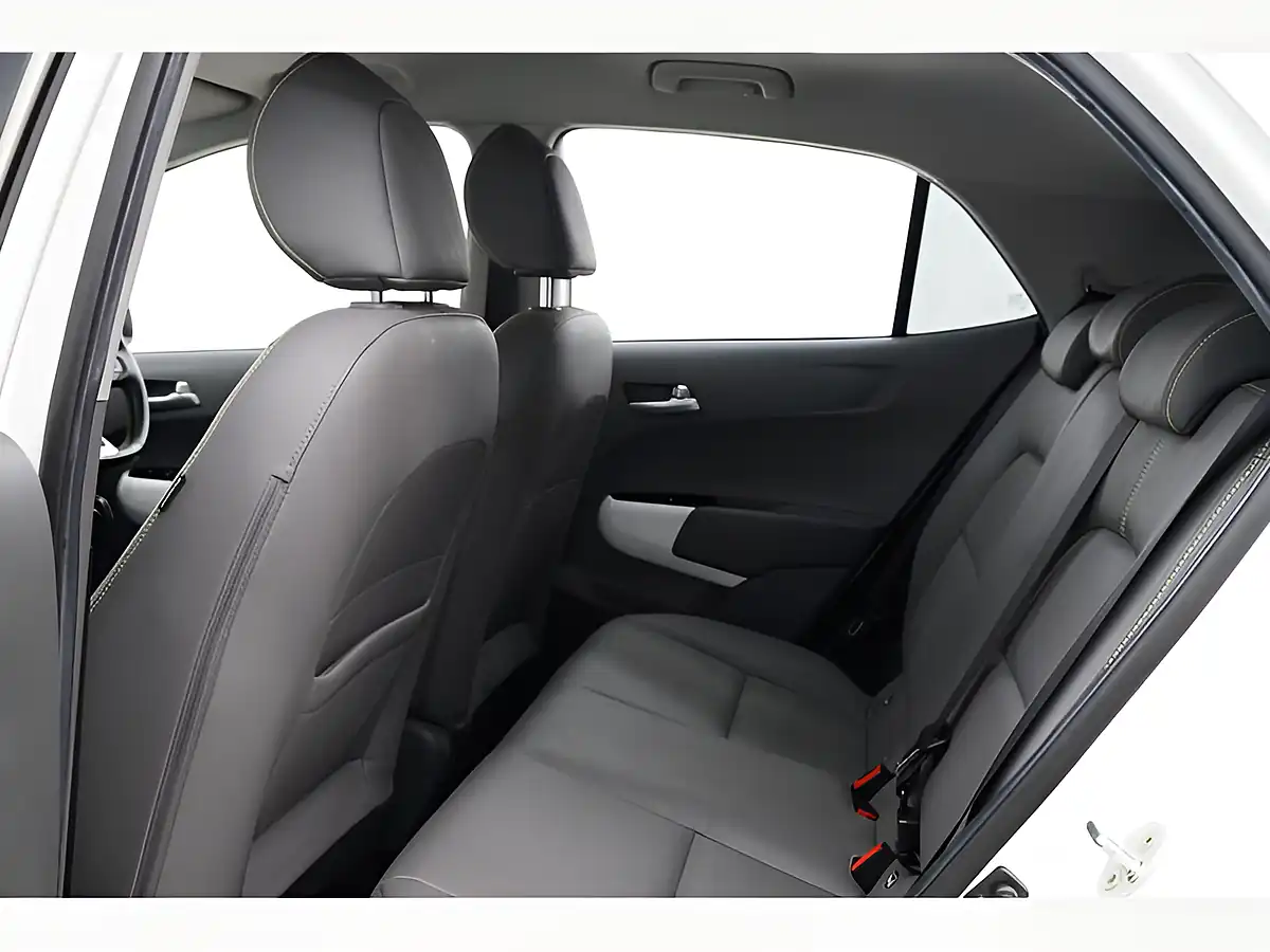 Used 2020 Kia Picanto X-Line White - Interior and Exterior details 15