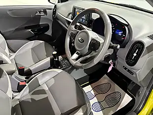 Used 2020 Kia Picanto Zest Green - Interior and Exterior details 16