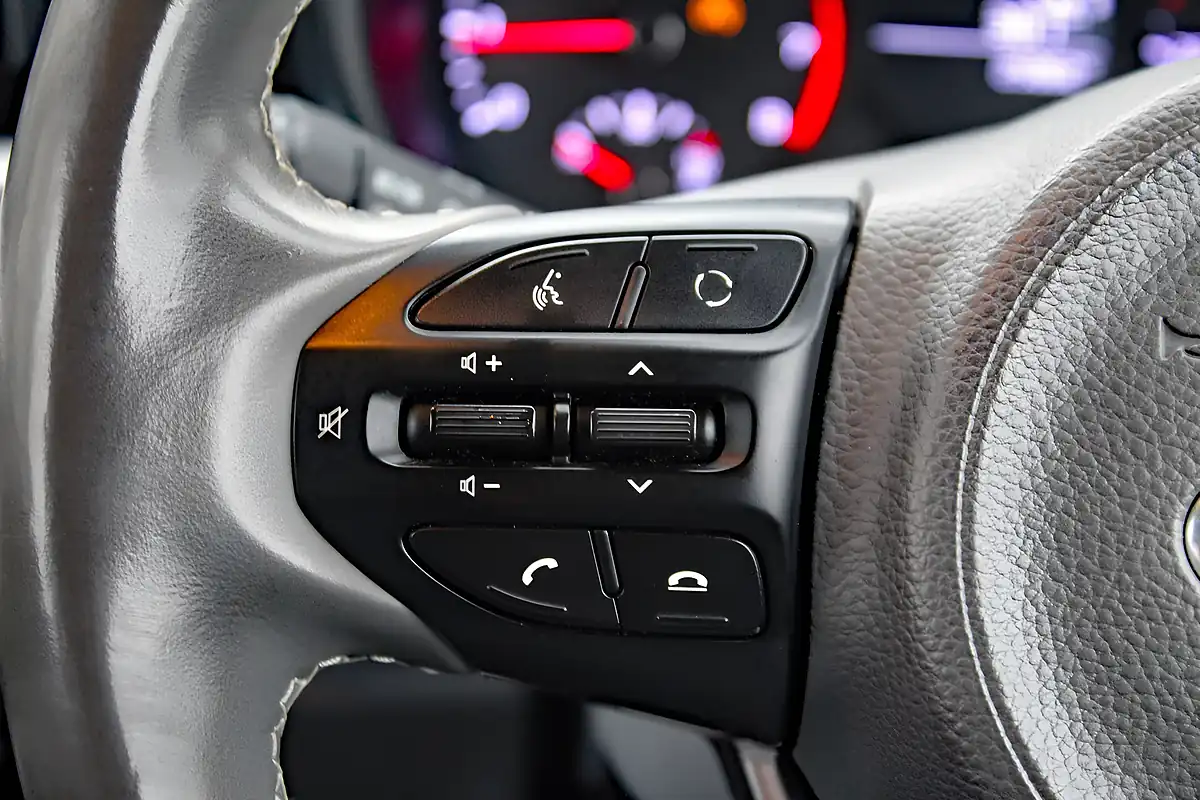 Used 2020 Kia Picanto Zest Green - Interior and Exterior details 19