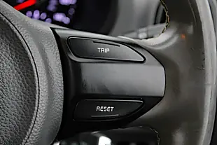 Used 2020 Kia Picanto Zest Green - Interior and Exterior details 20