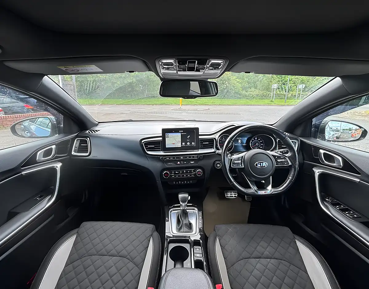 Used 2020 Kia Proceed GT-Line Lunar Edition Silver - Interior and Exterior details 10