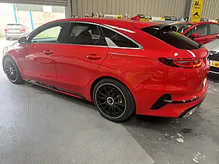Used 2020 Kia Proceed GT Red - Interior and Exterior details 10