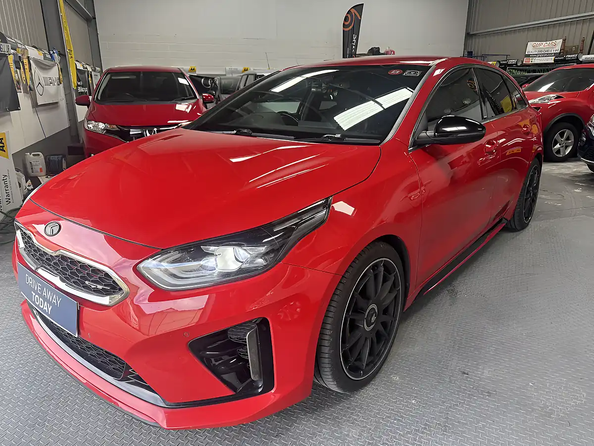Used 2020 Kia Proceed GT Red - Interior and Exterior details 12