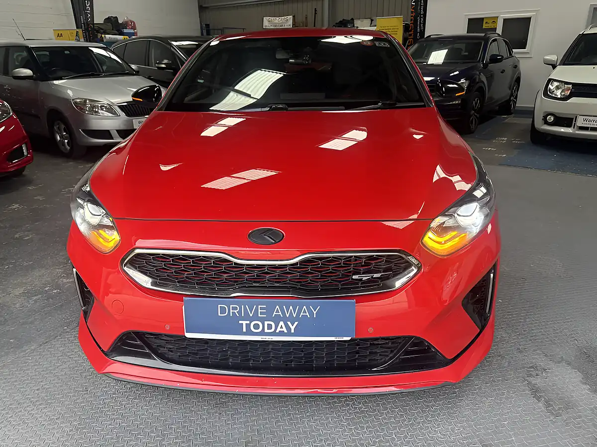 Used 2020 Kia Proceed GT Red - Interior and Exterior details 14