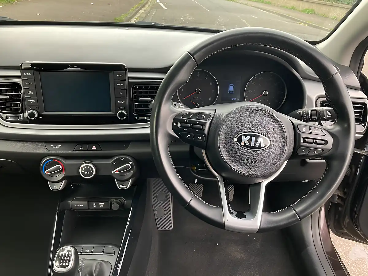 Used 2020 Kia Rio 2 Brown - Interior and Exterior details 13