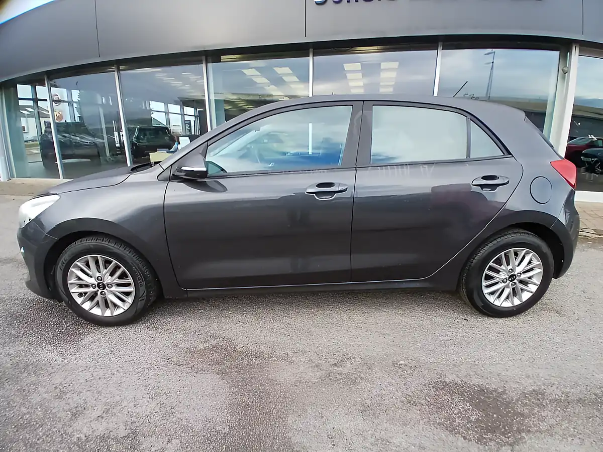 Used 2020 Kia Rio 2 Grey - Interior and Exterior details 2