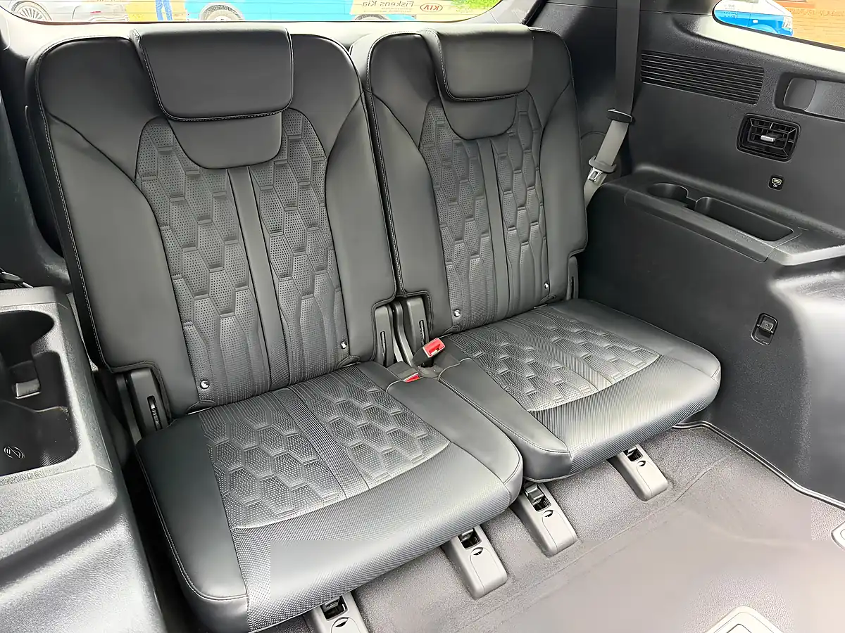 Used 2020 Kia Sorento 4 Blue - Interior and Exterior details 13