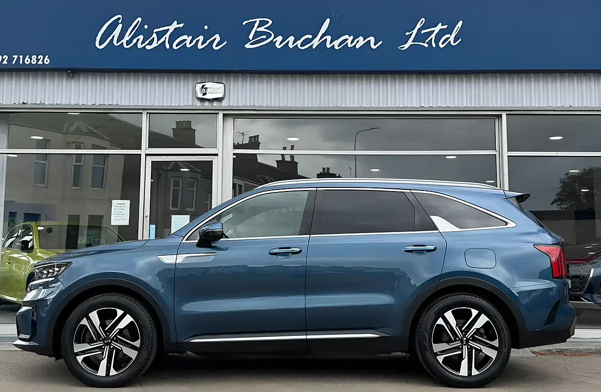 Used 2020 Kia Sorento 4 Blue - Interior and Exterior details 2
