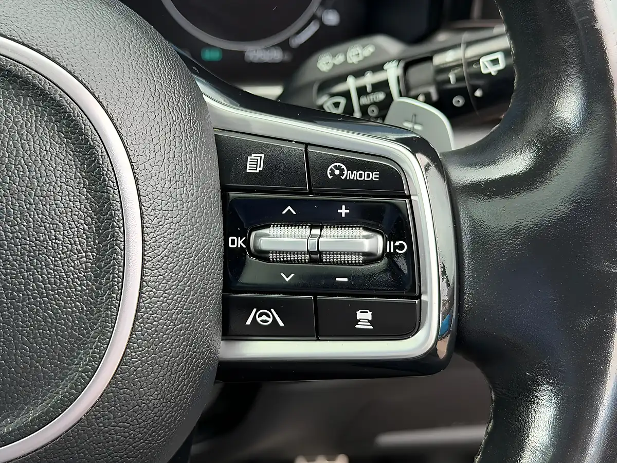 Used 2020 Kia Sorento 4 Blue - Interior and Exterior details 20