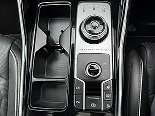 Used 2020 Kia Sorento 4 Blue - Interior and Exterior details 9