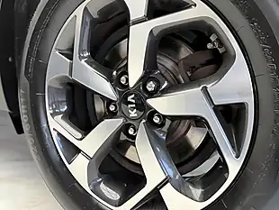 Used 2020 Kia Sportage 2 Black - Interior and Exterior details 9