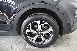 Used 2020 Kia Sportage 2 Black - Interior and Exterior details 11