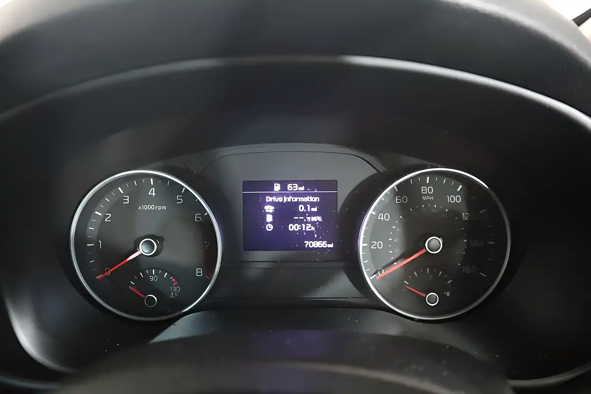 Used 2020 Kia Sportage 2 Black - Interior and Exterior details 13